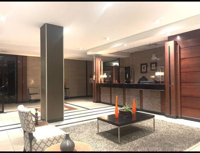 2 BEDROOM APARTMENT FOR SALE IN JOHANNESBURG CBD